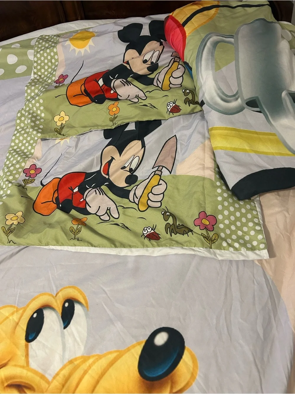 Mickey Unlimited bright mickey